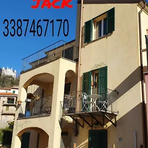 https://casa-jack.hotelitalianriviera.com