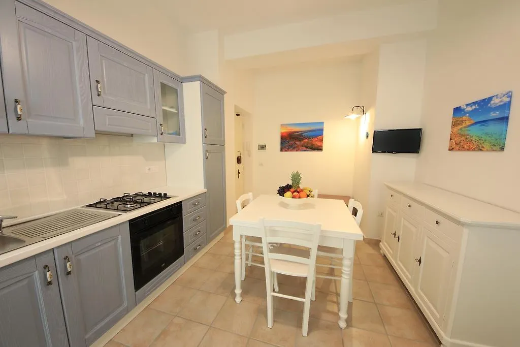 Appartement ### Appartamenti Sulla Spiaggia Al Poetto ### Cagliari